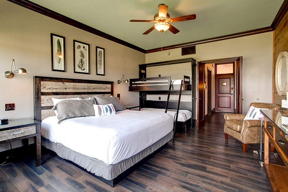 Luxury Lodges Dallas Area Rough Creek Lodge And Resort